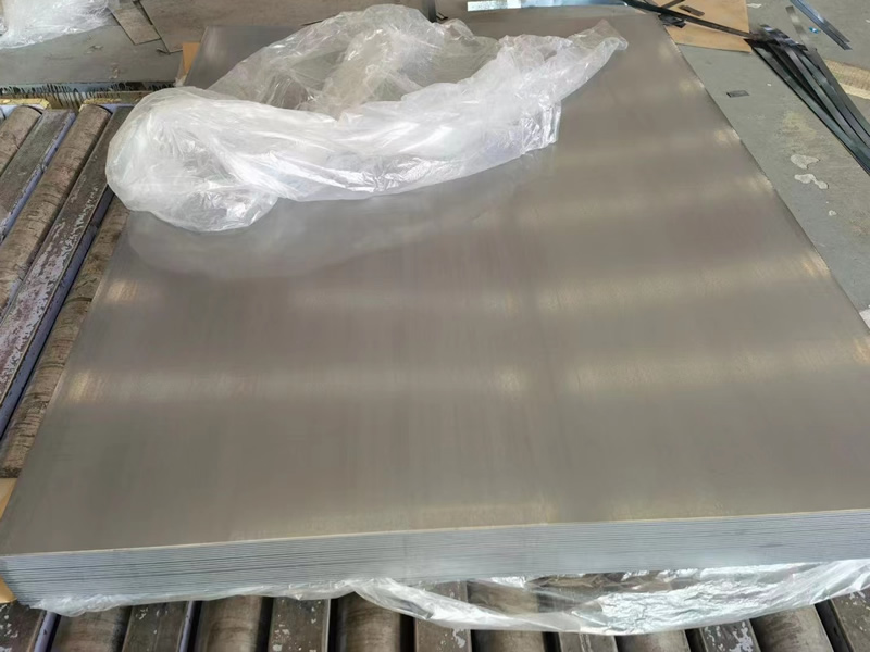 Hot rolled stainless plate AISI 904L