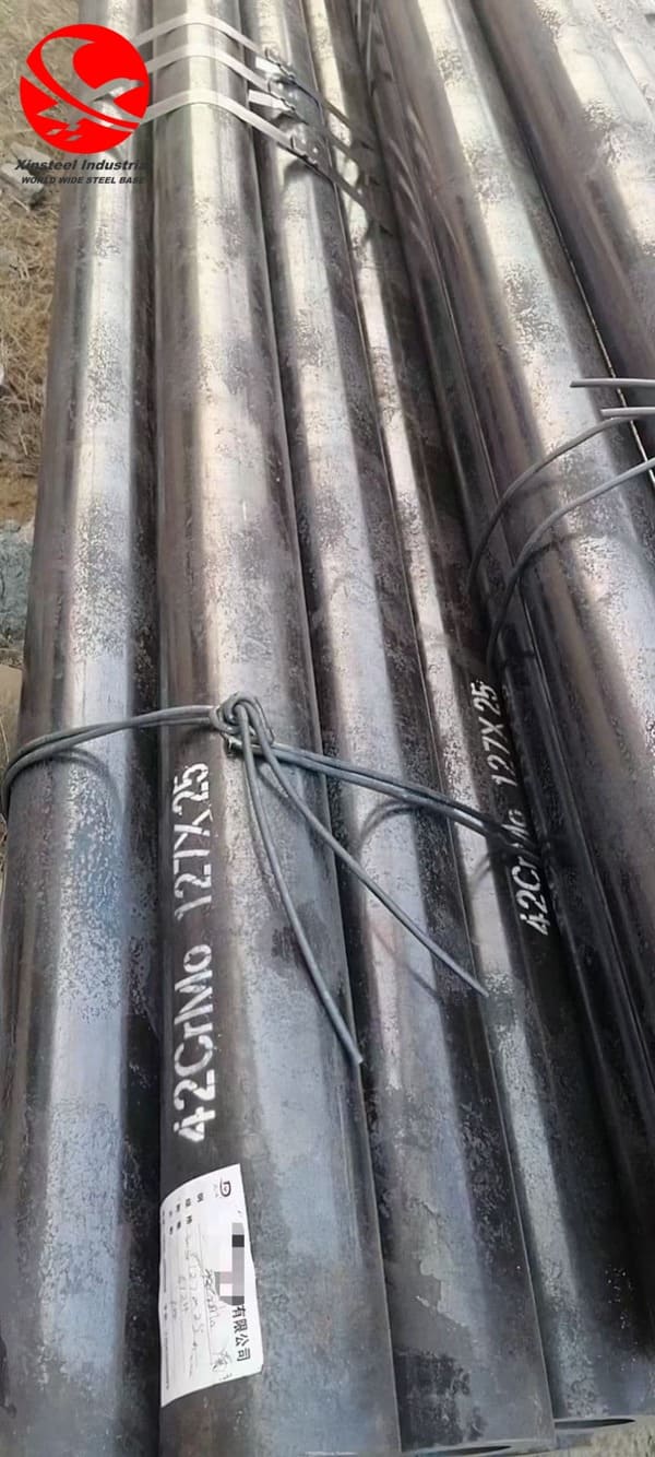 Seamless steel pipe 15CrMoG
