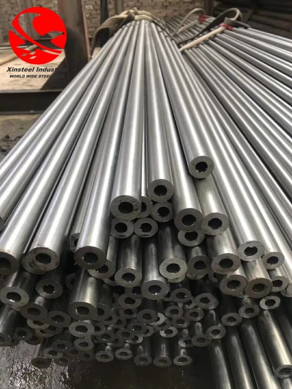 Seamless steel tube 12Cr2MoG stockist